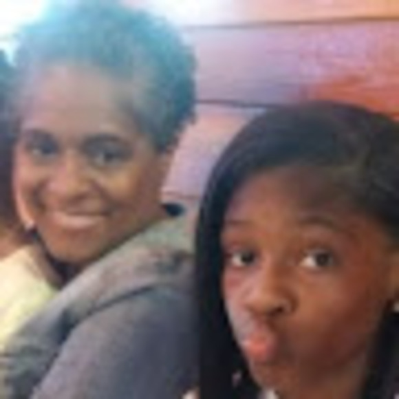 Meet your Posher, Mrs. k - Picture 1 of 1